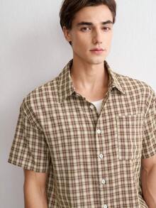 RONVEXI Men's Small Plaid Short Sleeve Shirt, Single Pocket Classic Style, Suitable For Formal Or Casual Occasions, Vacation, Dining, Office, Casual Home Wear, Versatile, Comfortable Fabric Shirt, Great For Self-Wear Or Gift - Multicolor - View 6