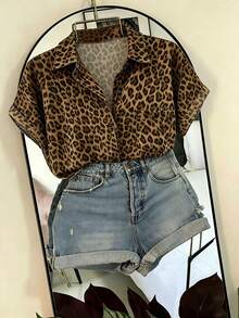 FZPM  Camisa elegante de mujer con estampado de leopardo y bajo asimétrico, para vacaciones y uso diario - Marrón - Ver 3