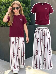 SHEIN 2件組青少年女孩酒紅色蝴蝶印花休閒套裝，包含寬鬆版型短袖上衣配白色蝴蝶結飾與酒紅色直條紋蝴蝶印花寬腿長褲，甜美溫柔風格，適合休閒穿著或短途旅行，2026春夏季輕盈面料 - 酒紅色 - 查看 3