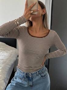 DAZY 女款條紋長袖露背修身休閒T恤校園風 - 棕色 - 查看 2