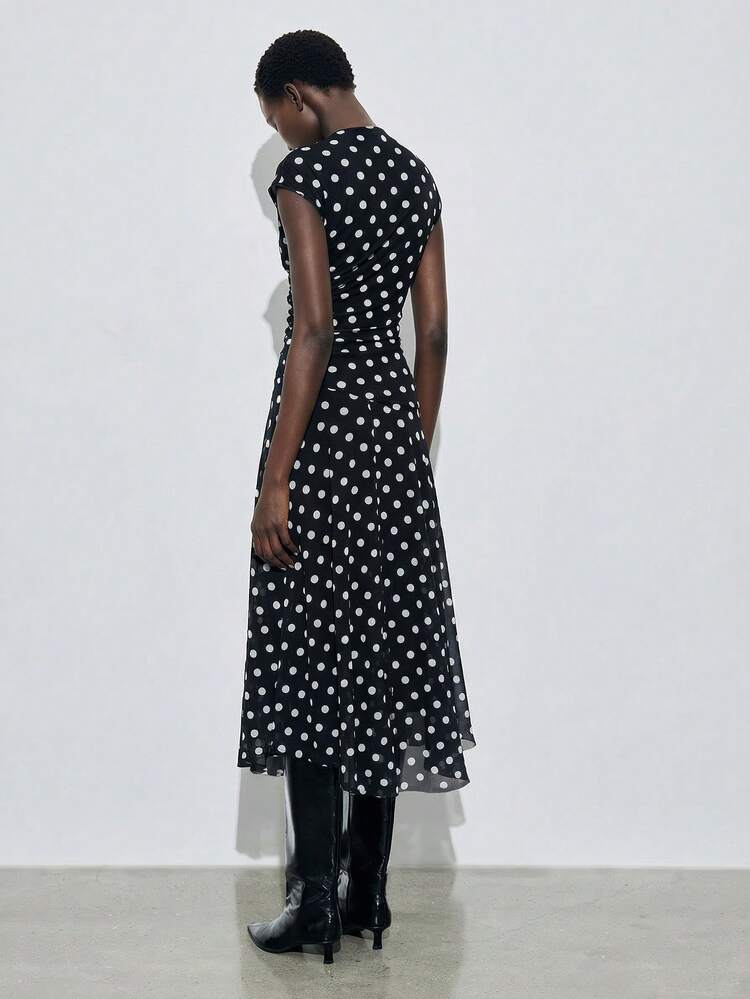 SHEIN Maija Vestido midi con volantes de escote en V sin mangas con estampado bohemio MAIJA