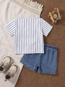 SHEIN Playful Pals 2件組男嬰藍白條紋夏季休閒海灘套裝 新生兒幼童字母棒球夾克與牛仔短褲度假服裝 - 藍色 - 查看 2