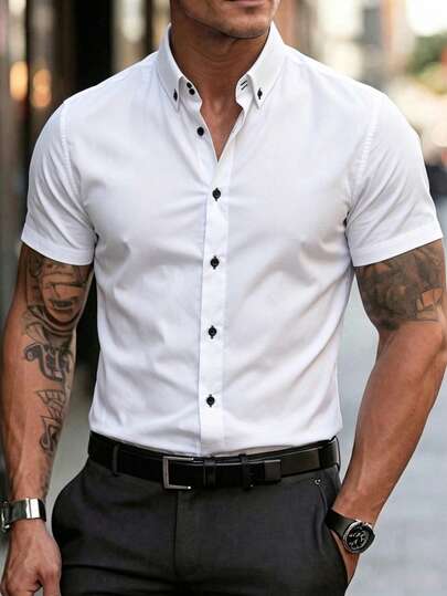 Manfinity Bizformal Men's Solid Color Business Casual Short Sleeve Shirt