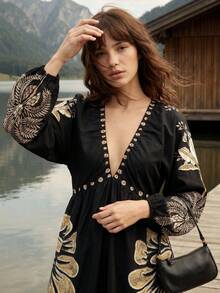 CAJUNI Chic Vacation Golden Embroidery Short Dress - Black - View 1