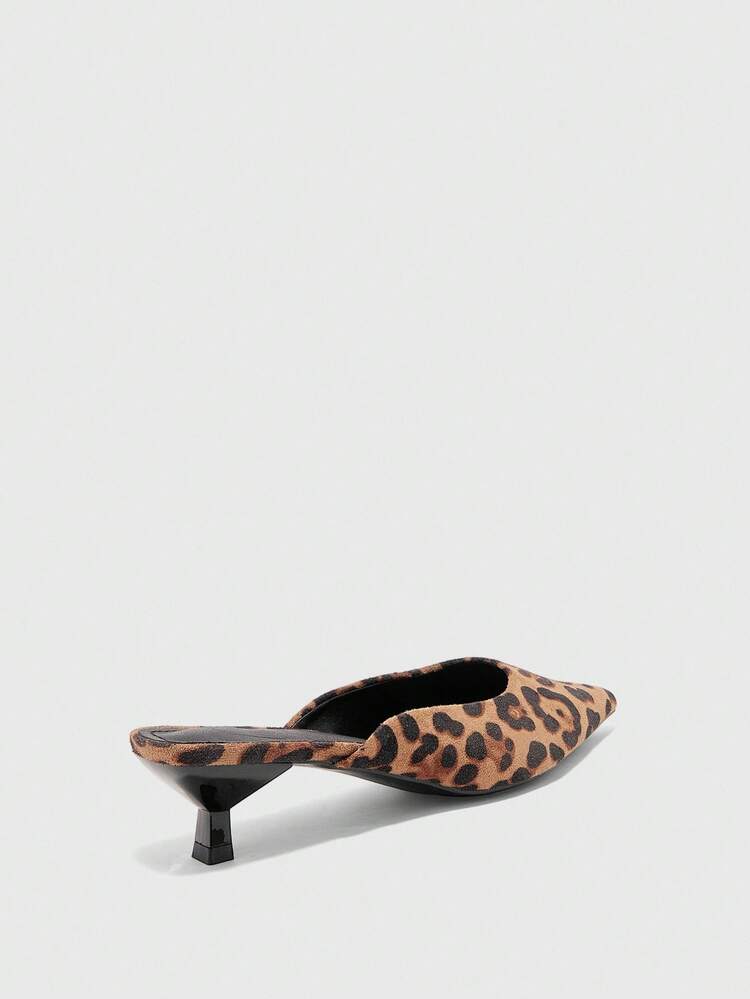 CUCCOO BIZCHIC Korean Classic Leopard Print Pointed Muller Shoes Women's Summer New Low-Heeled Lazy Half-Drag Wear Wild Leopard Print Kitten And Bag Head Sandals