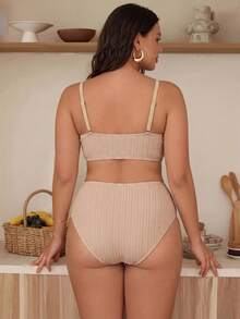 Swim Chiccia Conjunto de bikini de 2 piezas para mujer talla grande primavera/verano 2026, top de punto a rayas con textura, escote amplio, accesorio decorativo de estrella de mar en el centro delantero y tirantes ajustables, combinado con braguita de bikini triángulo de cintura alta, ideal para vacaciones en la playa - Multicolor - Ver 2