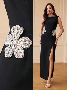 ZEYLAH VESTIDO HECHO A MANO CON ESCOTE DE BARCO EMBELLECIDO CON diamante de imitación Y ABERTURA - Negro - Ver 1
