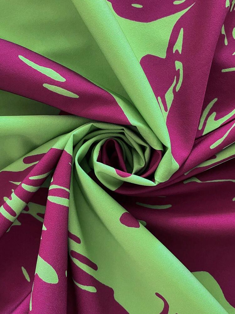 Plus Size Green Round Neck Short Sleeve Top And All-Over Allover Print Skirt 2 Pieces Set Summer Summer Outfit For Women Festival Outfits For Women Beach Outfits For Women Vacation Outfits Women Holiday Outfits  For Women