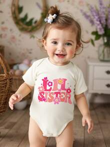 SHEIN LMoss Kids 配套服装，可爱笑脸图案，花朵和“LIL SISTER”字母图案，女婴新生儿休闲简约连体衣，适合夏季穿着 - 白色 - 查看 3