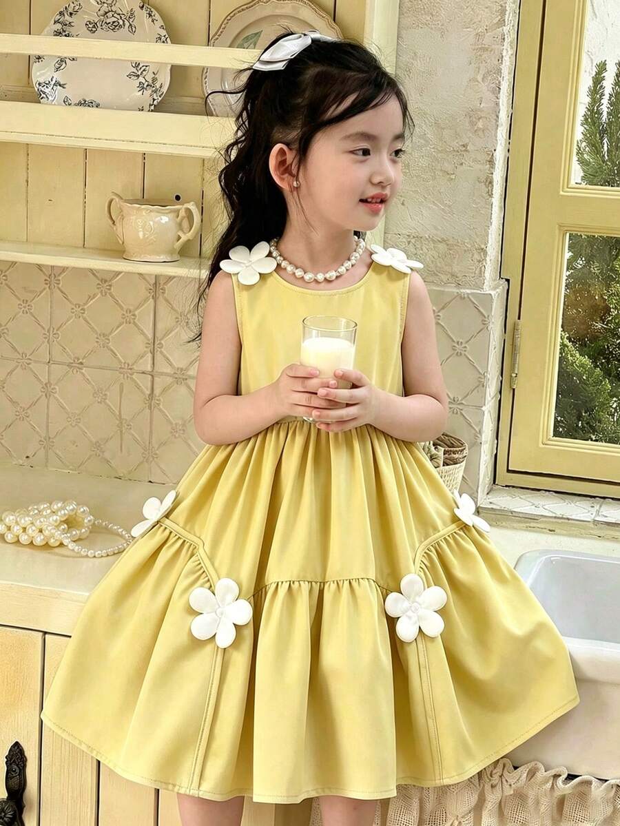 SHEIN Vintaside Kids Young Girl' Sleeveless Yellow Dress, Soft And Fresh With Pleated Dress Body, Decorated With 3D White Flower On Shoulder And Hem, Elegant And Cute For Outdoor, Casual, Holiday Wear In Spring And Summer - Yellow - View 1