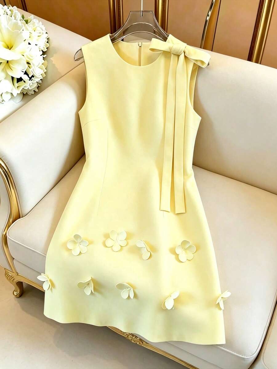GlowEve 法式优雅花瓣无袖连衣裙,女士春夏白色蝴蝶结连衣裙,3D立体花朵设计,适合日常外出、约会、派对、毕业典礼、度假等场合。 - 淡黃色 - 查看 1