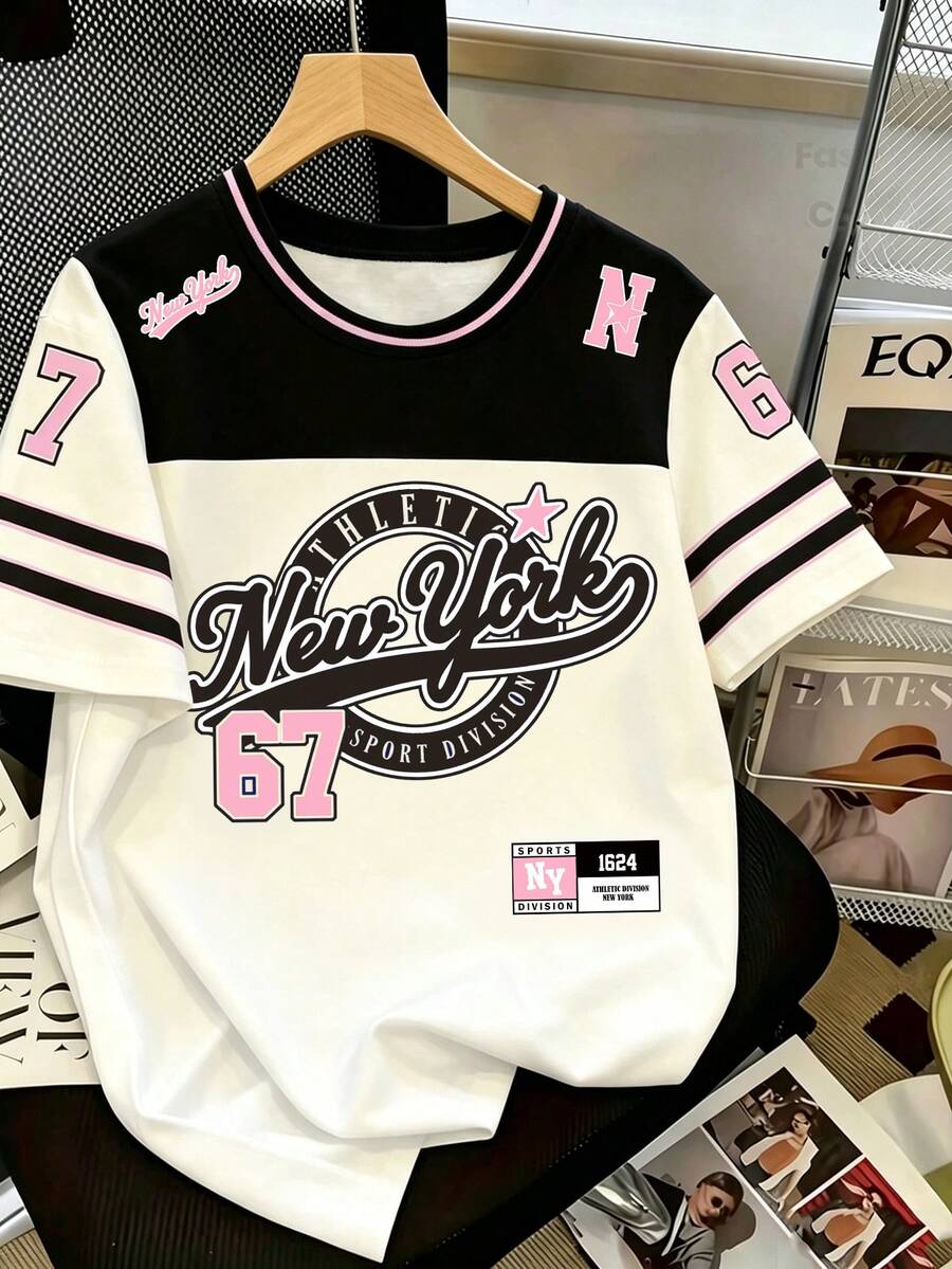 春夏季青少年女孩休閒時尚創意個性清新極簡時髦 No.67 徽章紐約星條紋黑米色拼接字母口號圖案印花T恤，舒適日常穿著，適合春、夏、秋季