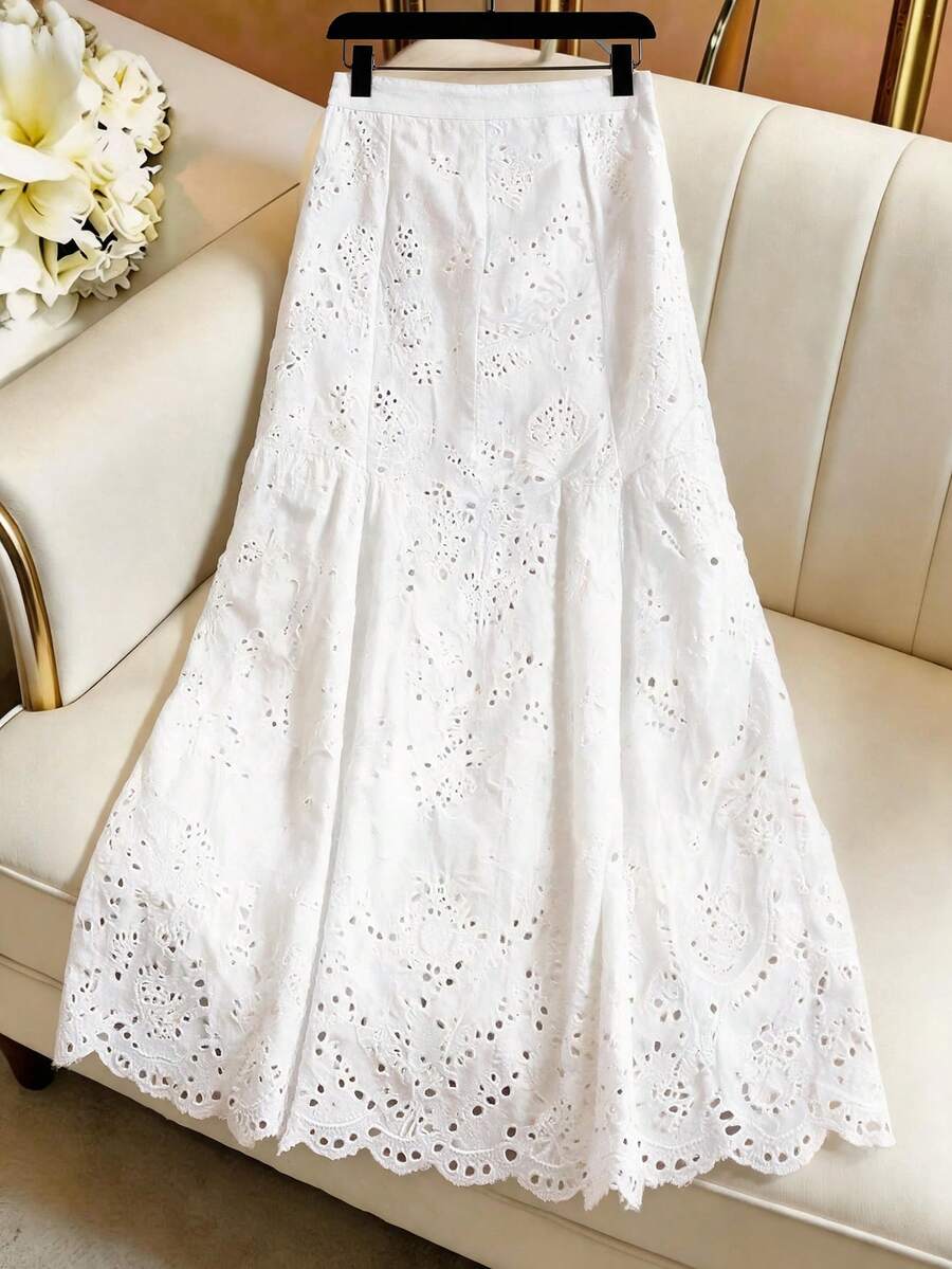 GlowEve Women's Solid Color Minimalist Casual Skirt - White - View 1