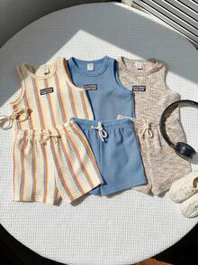 SHEIN 3套婴儿男女通用休闲可爱卡其条纹纱华夫格背心上衣和短裤套装，基础多件套，适合春季、夏季、日常外出、旅行、度假 - 彩色 - 查看 1