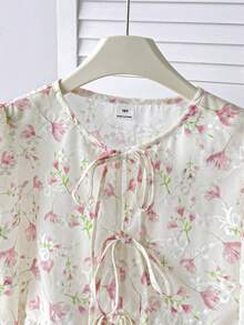 SHEIN Áo sơ mi trẻ em nữ tuổi teen phong cách thường ngày in hoa cổ tròn tay dài thắt nơ vải vân, mùa tựu trường, áo hoa tay phồng, áo hoa mùa hè - Màu be - Xem 3