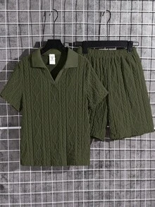 男童纹理面料 Polo 衫，带领拉链，搭配同款纹理面料短裤两件套，舒适休闲度假风，适合外出、街头摄影、派对、城市漫步等场合。 - 綠松石色 - 查看 2