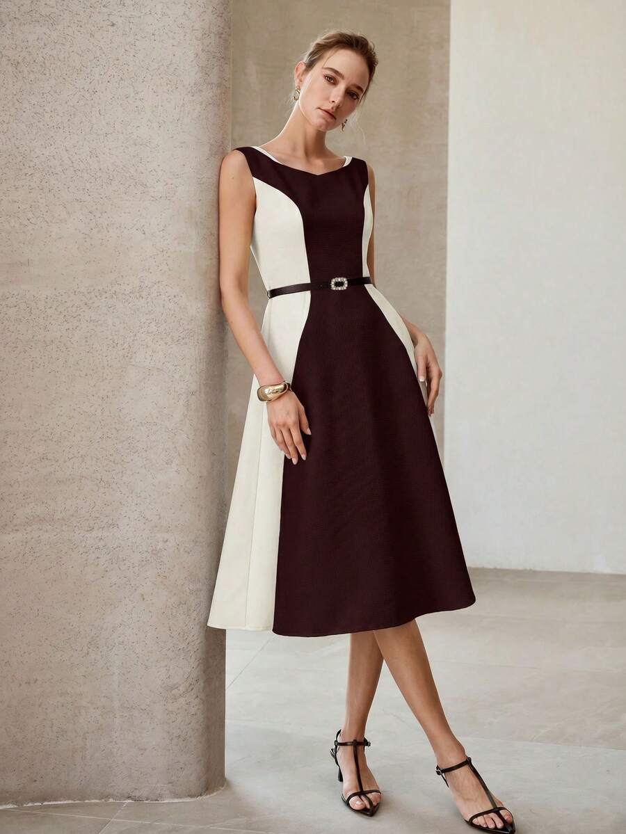 MOTF PREMIUM WOMEN'S MINIMALIST COLOR BLOCK MID-LENGTH DRESS - Burgundy - View 1