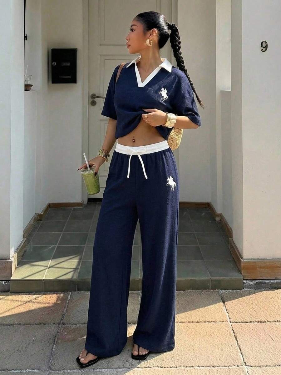 SHEIN 青少年女孩休閒百搭日常居家度假藍白對比滾邊寬鬆無袖圓領上衣T恤+寬腿長褲梭織套裝 - 藍色 - 查看 1