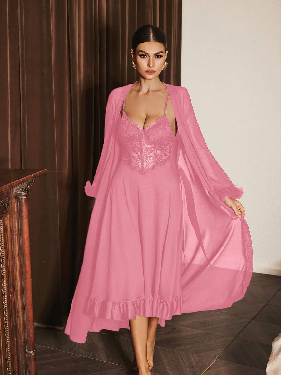 Slumberist Set de 2 piezas: Camisón con diseño de espina de pescado con encaje en la cintura + Bata de malla con mangas anchas y adorno floral - Rosa - View 1