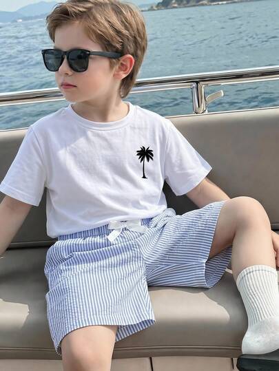 2pcs/Set Kids Tween Boys Casual White Minimalist Fashion Vintage Classic Engraved Portrait Print, Cool Star Graphic, Slogan Print Round Neck Short Sleeve T-Shirt And Shorts Set, Suitable For Summer