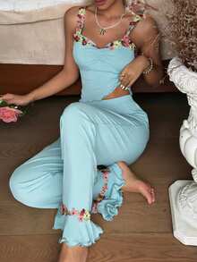 CottageSlumber Set Pakaian Santai Camisole dan Celana dengan Hiasan Bordir yang Mencerahkan - Mint Green - View 7