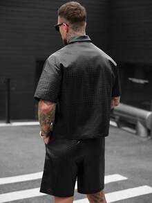 SLATEMANN 加大码男士休闲纹理PU皮革短袖衬衫和抽绳腰短裤套装，夏季时尚街头服饰 - 黑色 - 查看 2