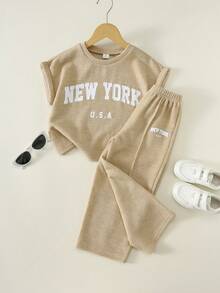 SHEIN 2 chiếc/Bộ Áo thun chữ trẻ em nam mùa hè phong cách thường ngày & Quần ống rộng dài xòe phong cách thường ngày, Bộ trang phục mùa hè cho bé trai đi nghỉ - Nhiều màu - Xem 3