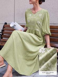 Mulvari Women's French Blue V-Neck Embroidered Petal Sleeve Loose Midi Dress - Green - View 3