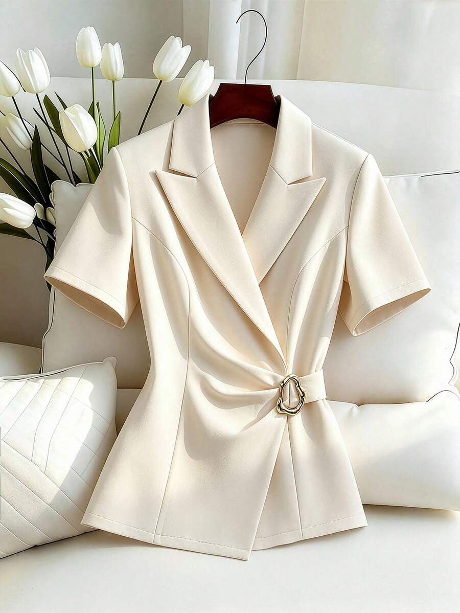 GlowEve CURVE Summer Fashionable Casual French Retro Elegant Commuter Lace-Up Waist Metal Decor Apricot Blazer - Apricot - View 1