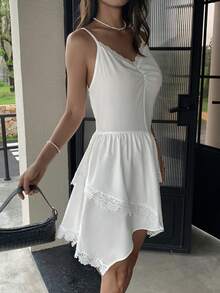 Yunfilé Đầm ren trắng cổ chữ V dây mảnh, vạt bất đối xứng, kiểu dáng gợi cảm cho kỳ nghỉ hè ở bãi biển. - trắng - Xem 3