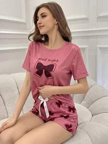 SweetSlumber Conjunto de pijama de pantalón corto y estampado de lazo y letra de manga corta - Multicolor - Ver 5