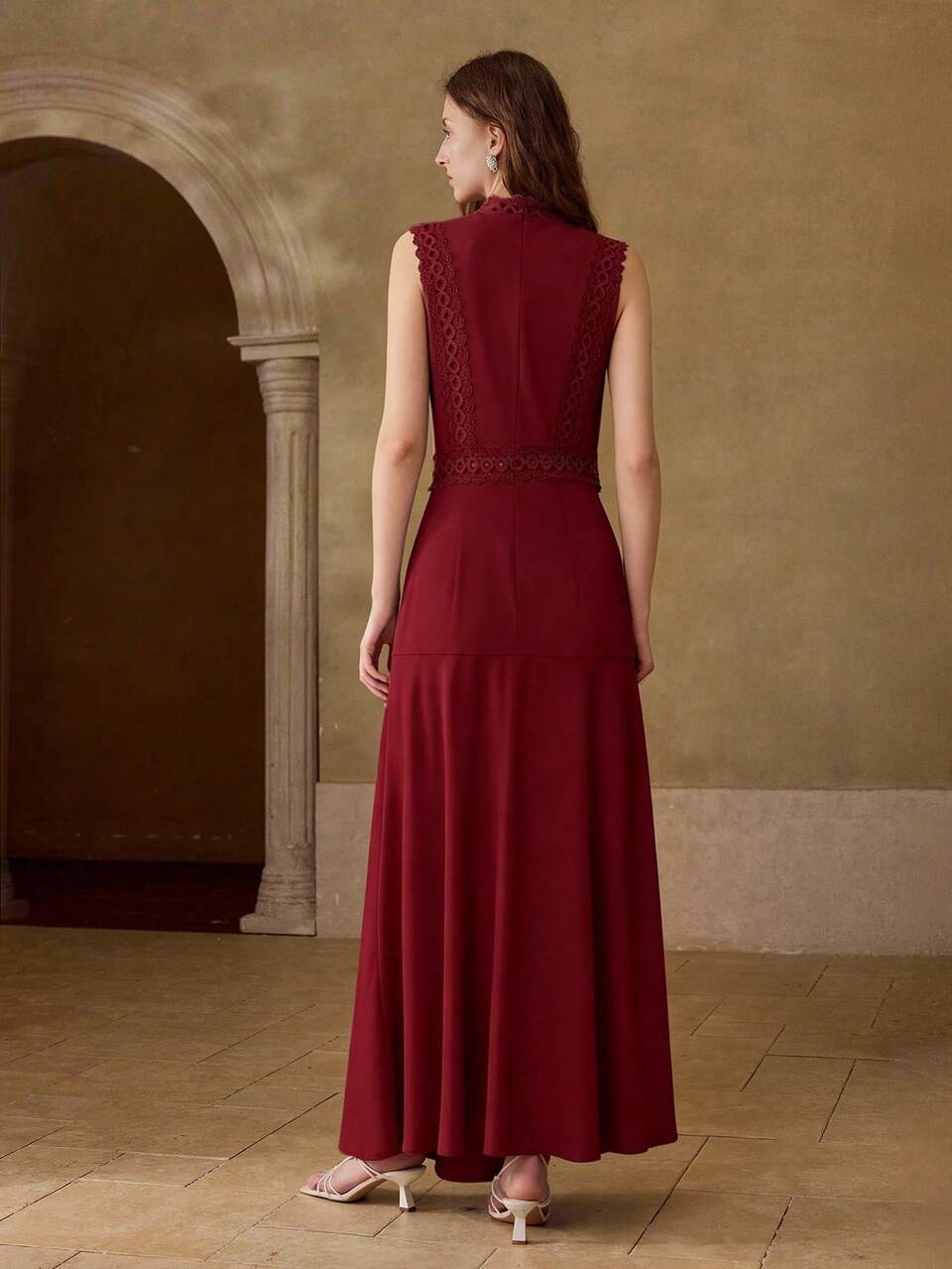 ELEGANT CONTRAST LACE SLEEVELESS DRESS FOR WOMEN
