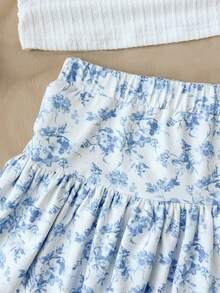 SHEIN Tween Girls Solid Color Camisole & Ditsy Floral Mini Skirt Set - Blue and White - View 4