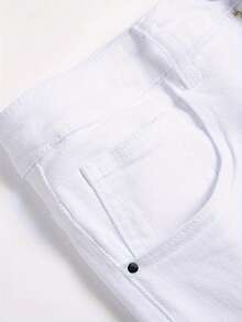 Manfinity LEGND Men's Casual Regular Fit Versatile Commuting White Denim Shorts, Holiday - White - View 3