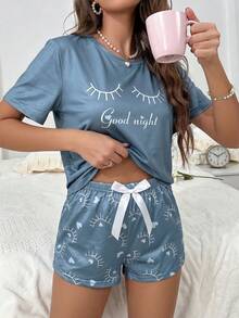 SHEIN 女款標語印花短袖T恤與短褲睡衣套裝 - 彩色 - 查看 3
