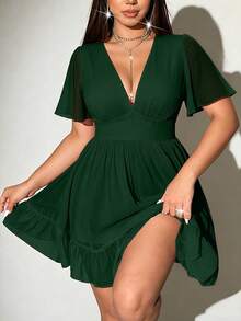 Viva Relle Plus Size Sexy Solid Color Deep V-Neck Ruffle Hem Dress - Dark Green - View 2