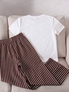 SHEIN Tween女孩2件套，白色小狗印花T恤搭配棕色條紋休閒直筒長褲，簡約寬鬆舒適，精緻小狗印花裝飾T恤，適合日常穿著，輕鬆穿出隨性高級感T恤套裝 - 棕色 - 查看 2