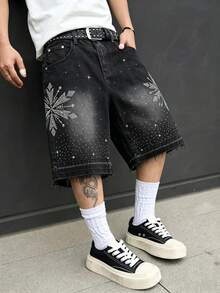GALLERY FADE Pantalones cortos de mezclilla casual con bolsillos y adornos de diamante de imitación para hombres - Negro - Ver 1