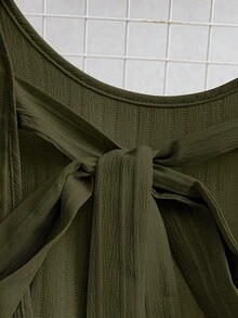 GlowEve 女式夏季编织露背系带无袖A字褶边下摆休闲迷你连衣裙 - 軍綠色 - 查看 4