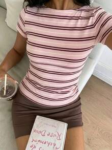 CovetEZ 女款休閒修身短袖T恤，復古美式條紋，條紋T恤 - 彩色 - 查看 6