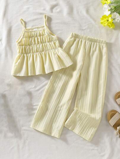 SHEIN Elladie kids 女童夏季纯色荷叶边吊带背心和裤子休闲套装 女童夏季套装 女童两件套夏季服装 女童荷叶边吊带背心和阔腿裤套装 夏季服装 黄色两件套 夏季服装 女童黄色套装 少女黄色两件套吊带背心和阔腿裤套装