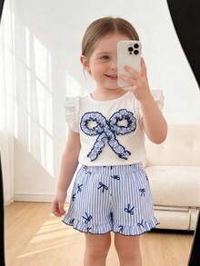 SHEIN Bộ 2 món cho bé gái gồm áo vest trang trí nơ dễ thương và quần short in hình bướm, trang phục đáng yêu đa năng cho mùa xuân/hè. - Màu xanh lam - Xem 3