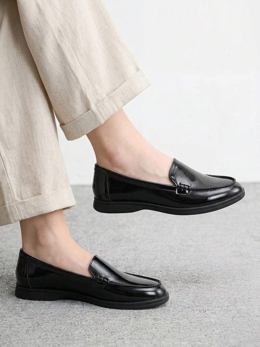 CUCCOO BIZCHIC 女士休闲套脚平底运动鞋 - 烏黑色 - 查看 1