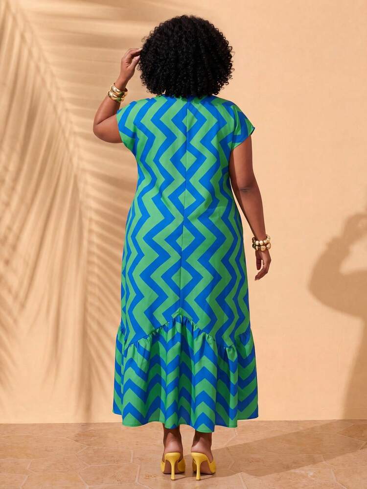 Plus Size Women Wavy Striped Round Neck Ruffle Hem Casual Dress