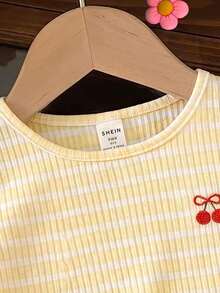 Elladie kids 少女黃色條紋輕量針織面料櫻桃刺繡T恤，荷葉邊圓領短袖T恤，條紋套頭衫，適合旅行與度假穿著 - 黃色 - 查看 5