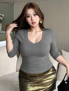 Dazy Plus Solid Color Elastic Fitted Bodycon V-Neck Sexy 3/4 Sleeve Cropped T-Shirt, Spring/Summer - Dark Grey - View 7