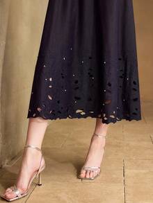 MOTF PREMIUM ELEGANT COMMUTER V-NECK SLIM WAIST DRESS WITH HEAVY EMBROIDERY, PEARL & RHINESTONE DECOR, HOLLOW-OUT, NAVY BLUE, SLEEVELESS, SUITABLE FOR AUTUMN/WINTER - Navy Blue - View 6