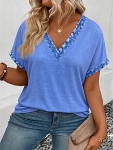 EMERY ROSE Plus Size Women's Spring/Summer New Knitted Denim Print Casual V-Neck Short Sleeve Turnup Cuff, Curved Hem Leopard Print Plus Size T-Shirt - Multicolor - View 4