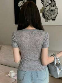 DAZY 女款純色圓領休閒百搭日常穿著短袖T恤 夏季 - 灰色 - 查看 5