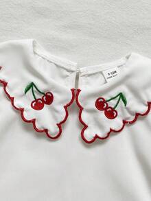 Playful Pals 2件組女嬰休閒花卉刺繡泡泡袖上衣與花卉圖案荷葉邊裙組，適合春夏季、度假、外出、派對、日常穿著 - 紅色 - 查看 5
